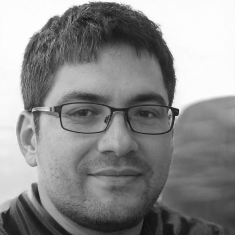 Harrison Roth, senior journalism instructor and former news editor